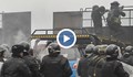 Полицията в Казахстан: Десетки нападатели са елиминирани