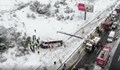 Автобус падна в 30-метрова пропаст в Истанбул