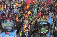 Над 5 000 фермери протестираха по улиците на Мадрид