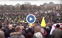 Хиляди демонстранти против КОВИД мерките в Амстердам