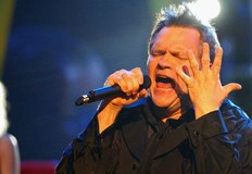 Легендарният певец Мийт Лоуф почина на 74 годишна възраст съобщават световните