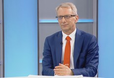 Министър Денков коментира актуалната ситуация с коронавируса в училищатаСтатистиката от