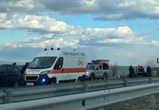 Инцидентът затвори участък от магистралата Има обходен маршрутЖена е загинала