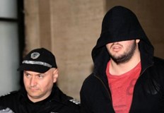 Трима срещу двама Така са се разделили в мнението си