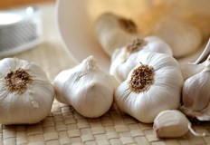 Чесънът е много ефективно средство за сваляне на високо кръвно