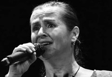 Фолклорна певица от Чехия почина след като умишлено се заразила