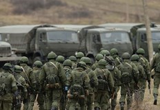 Русия отрича да планира атака срещу бившата съветска републикаПолитически съветници