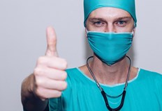 От 2 февруари стадионите арените и другите места с голям