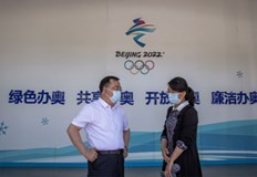 Яйца гарнирани със сос от телешка кайма са хит в