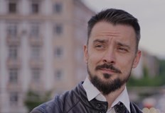 Тази жена е невероятна и искам да изразя своето възхищение Едновременно