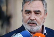 Тази вълна няма да засегне здравната система а икономиката Много е