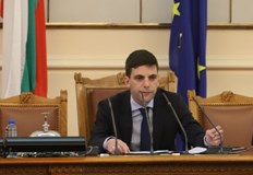 Бюджетът ще бъде много приоритетен закон за Народното събрание през