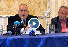 Той заяви че новото правителство само чегърта ГЕРБ При мен имаше