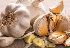 Чесънът е растение което всеки от нас е опитал поне