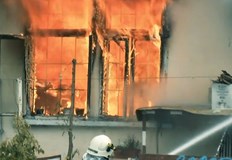 74 годишна жена е с изгаряния след пожар в дома