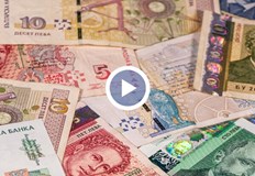 Бедна работеща съм Защото хем работиш хем се чудиш дали