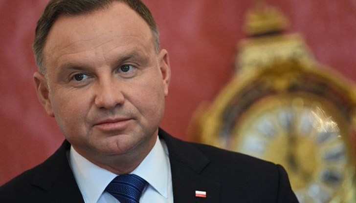 Полският президент "няма сериозни симптоми"