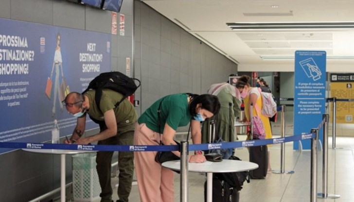 Отпада изискването за задължителен тест за COVID-19 за всички, влизащи в Италия