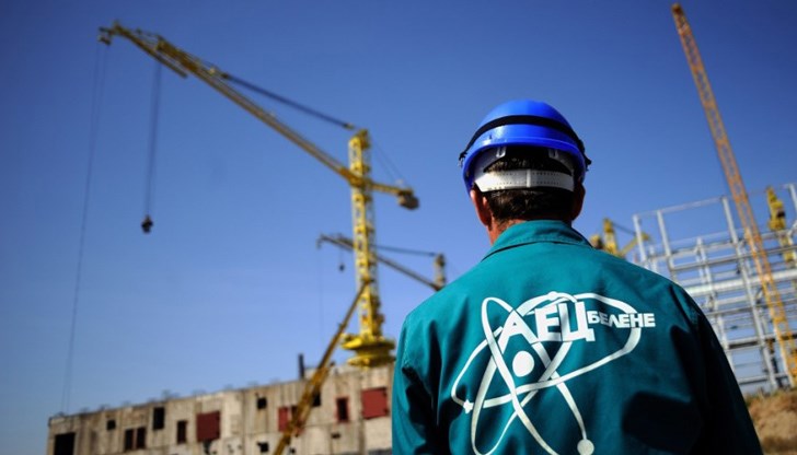 От пръв поглед се чува с невъоръжено ухо какъв вой долита от ядреното лоби у нас, което си е сложило яйцата в менгемето на руската кошница АЕЦ “Белене” От пръв поглед се чува с невъоръжено ухо какъв вой долита от ядреното лоби у нас, което си е сложило яйцата в менгемето на руската кошница АЕЦ “Белене”