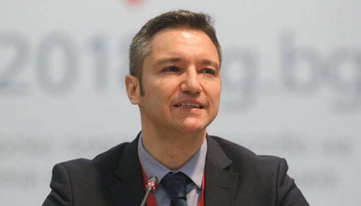 Зам.-председателят на НС смята да се тества всеки ден през следващите дни