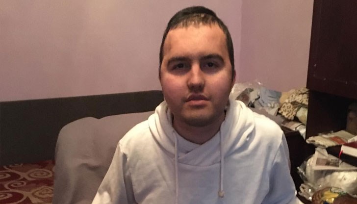 21-годишният младеж от Русе има тумор в мозъка 21-годишният младеж от Русе има тумор в мозъка