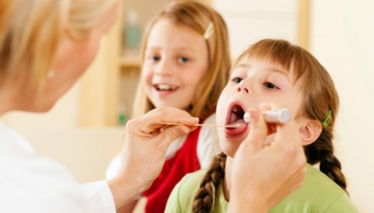 При предходните варианти процентът на безсимптомните деца е бил много висок