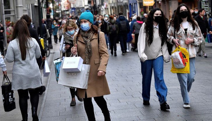 Тя е сред европейските страни, в които са поставени най-много бустерни дози ваксина Тя е сред европейските страни, в които са поставени най-много бустерни дози ваксина