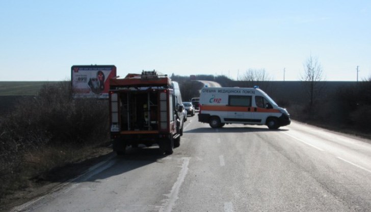 Катастрофата станала малко след разклона за село Щръклево