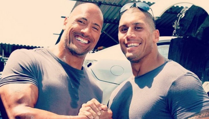 Дуейн Джонсън и Таноай Рийд са и далечни братовчеди Дуейн Джонсън и Таноай Рийд са и далечни братовчеди