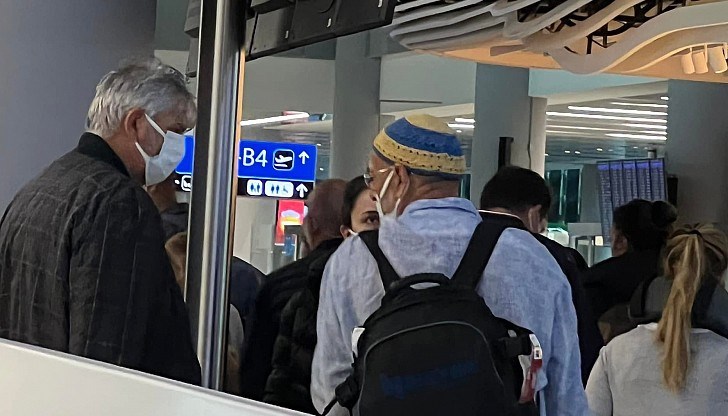 "Борисов нареди на депутати си да отсъстват само при “смъртен случай, развод и сватба. А тези по какъв повод са били на летището", пита адвокат Полина Велчева "Борисов нареди на депутати си да отсъстват само при “смъртен случай, развод и сватба. А тези по какъв повод са били на летището", пита адвокат Полина Велчева