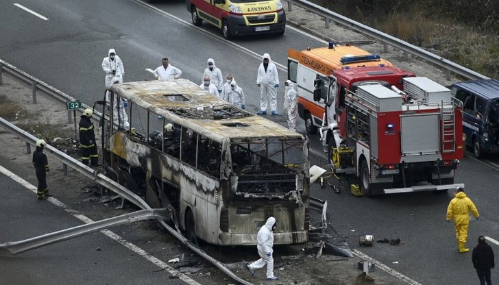 Почерните семейства все още чакат спасените вещи на своите близки Почерните семейства все още чакат спасените вещи на своите близки