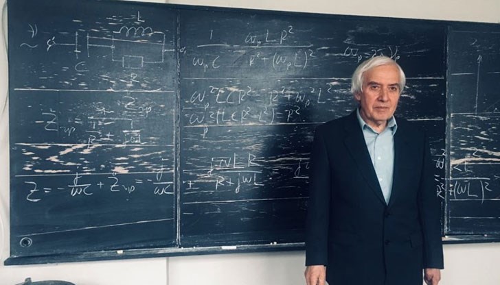 Светът има нужда от служба за сигурност и това е образователната система, смята учителят по физика Светът има нужда от служба за сигурност и това е образователната система, смята учителят по физика