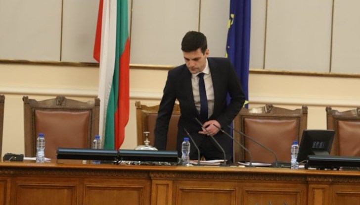 На него ще бъдат изслушани премиерът и министри по въпроси, свързани с напрежението НАТО-Русия и конфликта Русия-Украйна