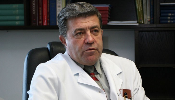 Според него повишаването на ваксинационния процес е въпрос на информация и убеждения Според него повишаването на ваксинационния процес е въпрос на информация и убеждения