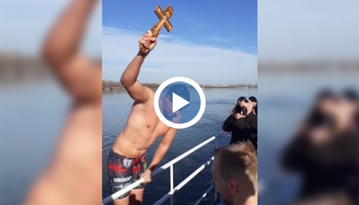 Освен пожелания за здраве към русенци той отправи призив държавата да го подкрепи в начинанието му