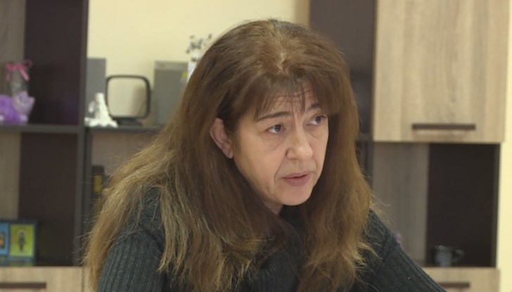 Цанка Димитрова никога не е живяла и не е имала имот в столицата, но дължи на дружеството 6500 лева Цанка Димитрова никога не е живяла и не е имала имот в столицата, но дължи на дружеството 6500 лева