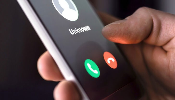 За съжаление мъжът вече бил хвърлил спестяванията си през прозореца предния ден