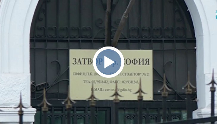 Eдното тъпанче на Лилян е спукано, а въпреки поискания медицински преглед, му е даден само антибиотик