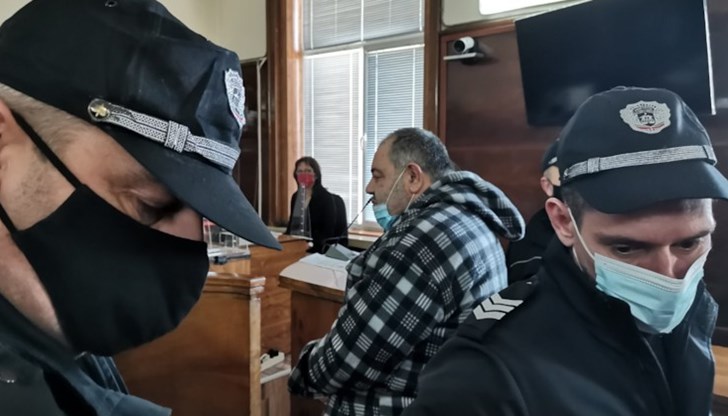 Не съм убивал никого. Исках да ѝ запазя живота, но не успях, каза в съда Гарабед Веринян