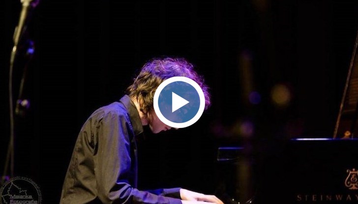 Младият русенец изпрати успешна година - получи наградата "Талант на десетилетието"