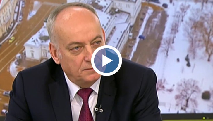 България е в подножието на пика на новата COVID вълна