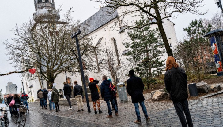 Здравният министър Магнус Хойнике смята, че Ковид-19 не трябва повече да е категоризирана като опасна за обществото болест