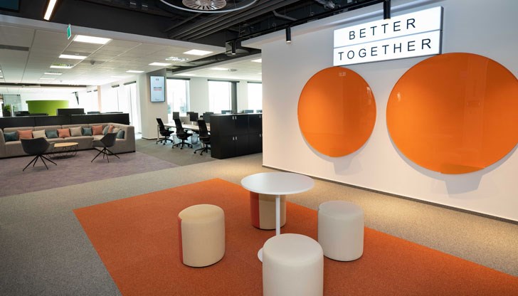 Екипът вече работи с опитни IT специалисти от града и очаква бързо да привлече още такива