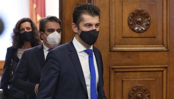 Кирил Петков разпредели координацията на държавните агенции между вицепремиерите