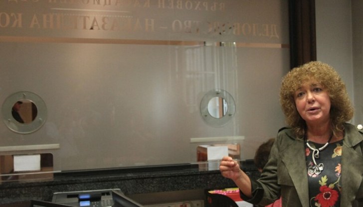 Определят я като един безспорен професионалист, почтен, диалогичен и креативен съдия Определят я като един безспорен професионалист, почтен, диалогичен и креативен съдия