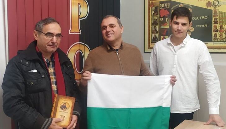 Искрен Веселинов е номиниран за съпредседател и председател на партията