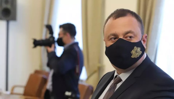 Чудя се как към днешна дата съществува дружеството, заяви министър Иван Иванов Чудя се как към днешна дата съществува дружеството, заяви министър Иван Иванов