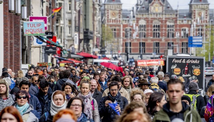 Отварят се магазини, фризьорски салони и спортни зали