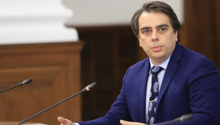 Асен Василев коментира Бюджет 2022 в пространно интервю