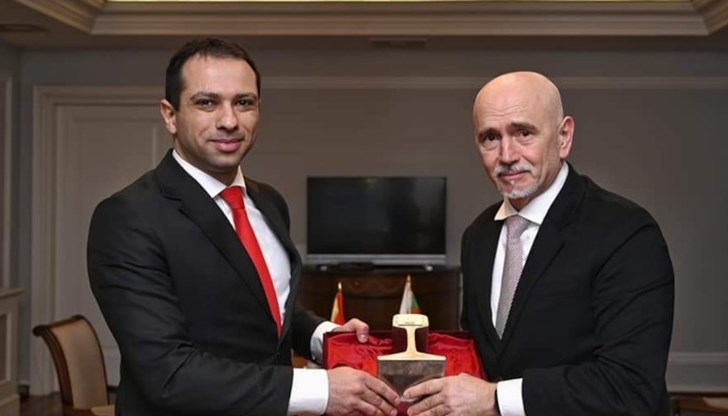 София и Скопие ще бъдат на 20-минутно разстояние по въздух, каза транспортният министър София и Скопие ще бъдат на 20-минутно разстояние по въздух, каза транспортният министър